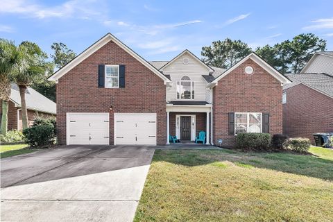 8725 Evangeline Drive active home in Cedar Grove, North Charleston, SC