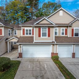 5150 Trump Street 1202