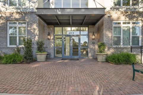 200 River Landing 403 active home in Daniel Island, Charleston, SC