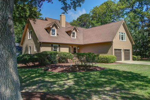 667 Serotina Court