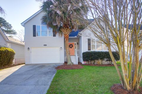 2111 Razorback Lane active home in Pierpont, Charleston, SC