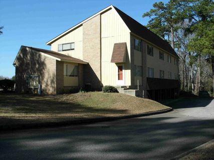 2251 Hillcrest 6c #6C pending home in Northview Hills, Orangeburg, SC