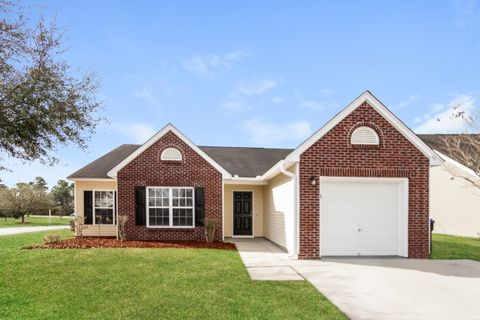 98 Dovetail Circle