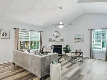 6231 Rolling Fork Road Unit 1208