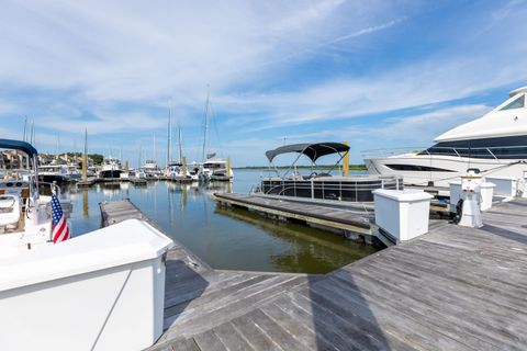 1880 Andell Bluff Boulevard 20 active home in Bohicket Marina, Seabrook Island, SC