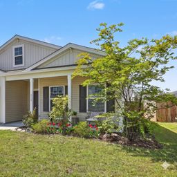 226 Clydesdale Circle