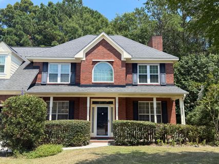 1391 Lakecrest Court