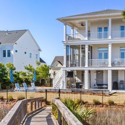 2922 River Vista Way