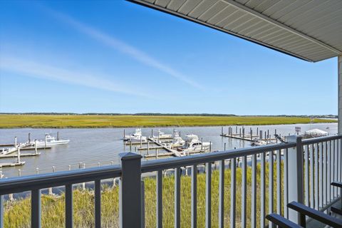 3701 Docksite Road 312