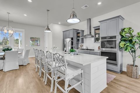 812 Kings Oak Court 2