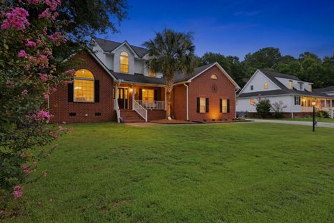 5505 Indigo Makers Trace active home in Indigo Fields, North Charleston, SC
