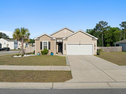 419 Blue Elderberry Run active home in Stone Ridge, Moncks Corner, SC