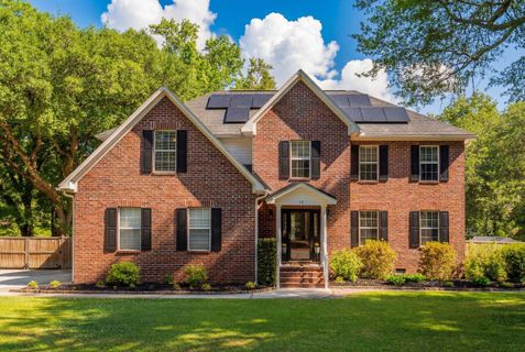 12 Plantation Circle