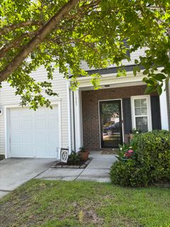 1065 Bennington Drive active home in Cain Crossing, Charleston, SC