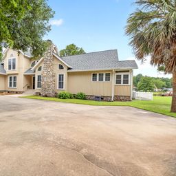 1120 Waters Edge Drive