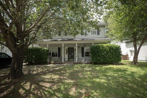 102 Maplewood Court