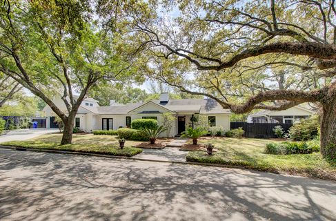 1 Beverly Road active home in Windermere, Charleston, SC