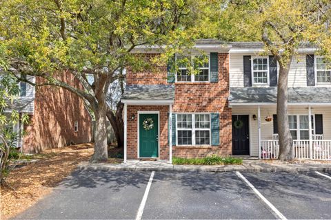 1521 Nantahala Boulevard