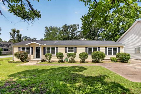 8805 Antler Drive