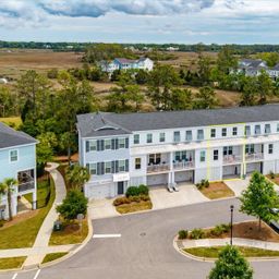 804 Kings Oak Court Unit 4