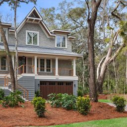 2727 Old Oak Walk
