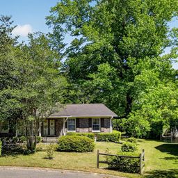 109 Two Wood Court