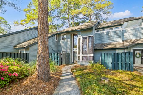 1117 Shadow Lake Circle 23 active home in Snee Farm, Mount Pleasant, SC