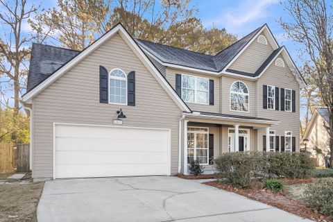 5513 Elliott Glen Court