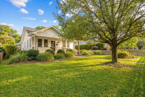 39 Riverdale Drive