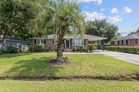 7038 Kenneth Drive