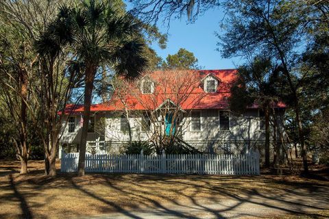 715 Ramshorn Lane