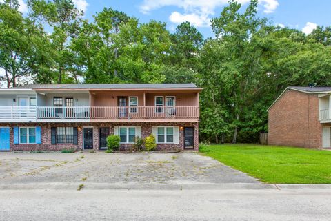 100 Kimeran Lane D