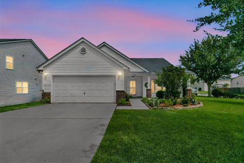 558 Holiday Drive