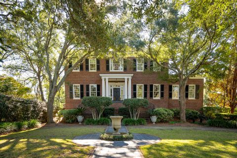 3 Broughton Road