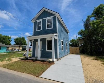 2061 Beech Avenue active home in Union Heights, North Charleston, SC