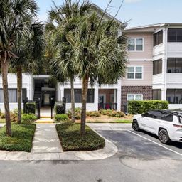 1025 Riverland Woods Place Apt 220