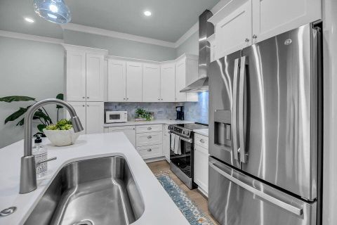 7534 Indigo Palms Way active home in Indigo Hall At Hope Plantation, Johns Island, SC