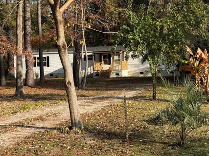 97 Dean Drive active home in Pinehill Acres, Summerville, SC