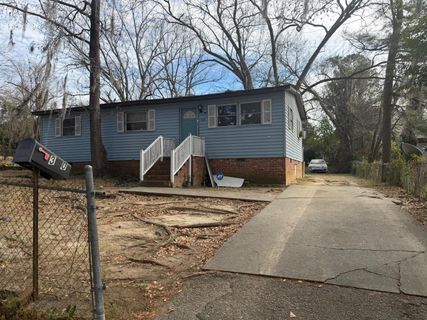 320 Wade Court