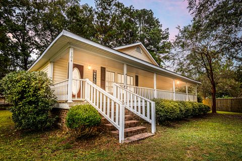 104 Lovic Lane