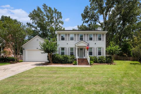 1861 Cattail Row