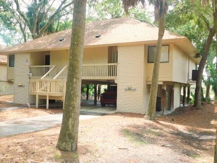 841 Club Cottage 4