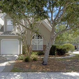 5235 Fernland Way
