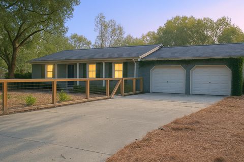 204 Chucker Drive