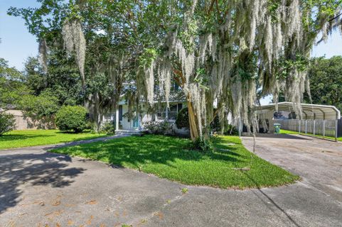 1705 Redwood active home in Pimlico, Moncks Corner, SC