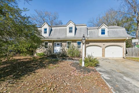 Homes in Otranto, Hanahan