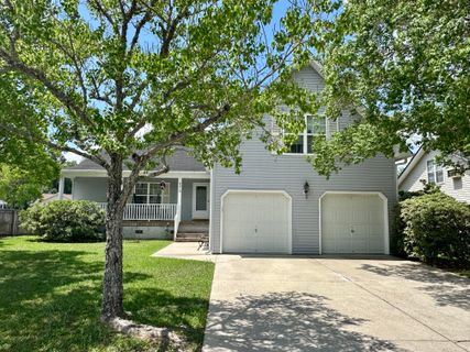 2215 Sawmill Trace Lane