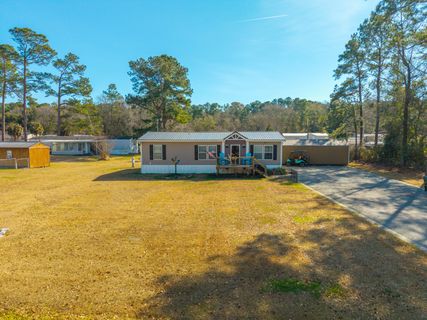 627 Lakeside Drive