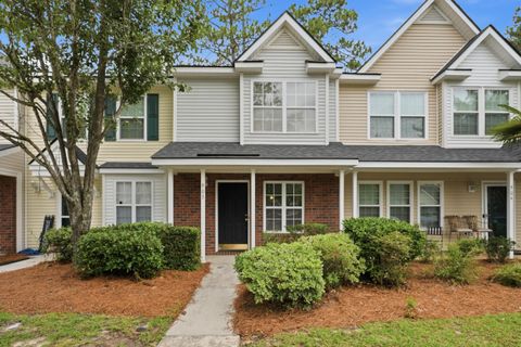 903 Elm Hall Circle