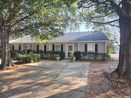 1407 Amanda Park Lane